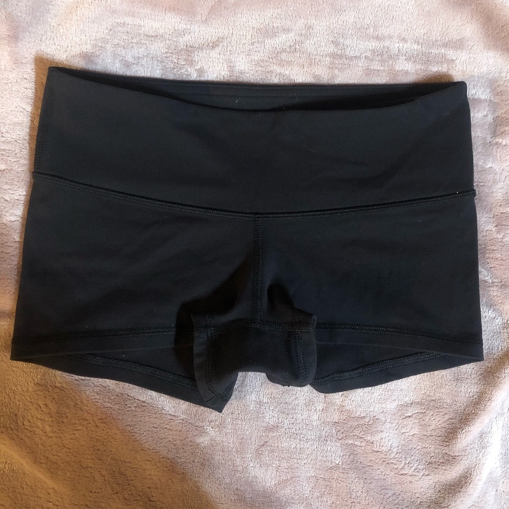 Lulu lemon spandex shorts